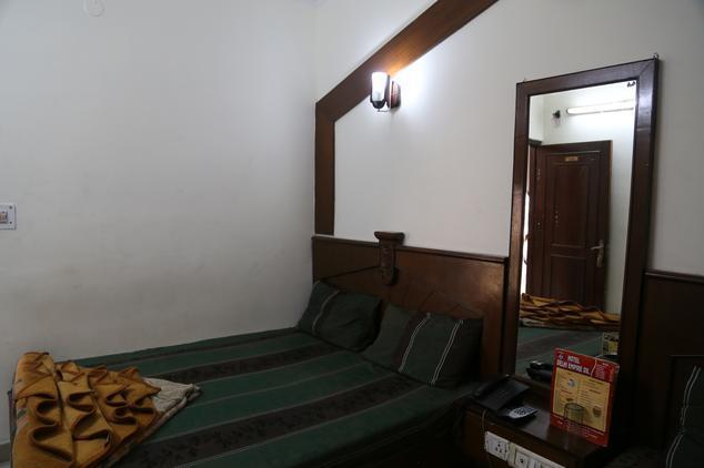 Paharganj Hotel Delhi Empire Dx חדר תמונה